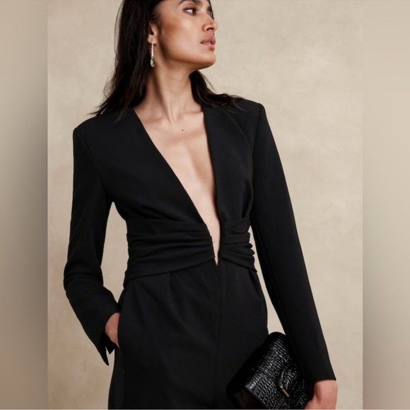 NWT Banana Republic Black Faiza Tuxedo Jumpsuit Size 4 - Picture 2 of 13